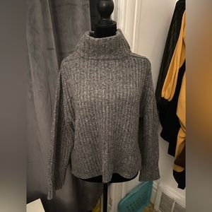 Silence + noise grey turtleneck sweater XS/small